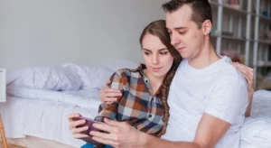 Deepfakes con IA llevan las estafas románticas a un nuevo nivel