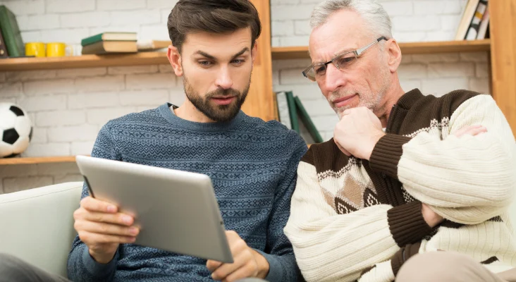 Mes de la Ciberseguridad: 6 medidas para proteger a padres y abuelos de las estafas digitales